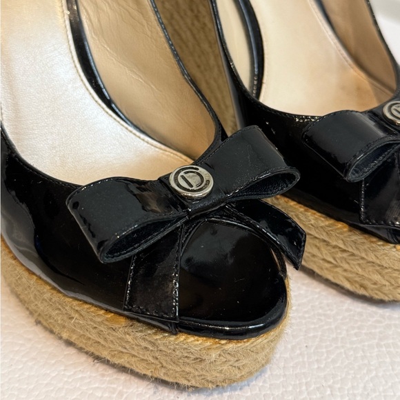 Gorgeous DIOR Espadrilles That Will Be A Staple In Your Wardrobe - Picture 6 of 7